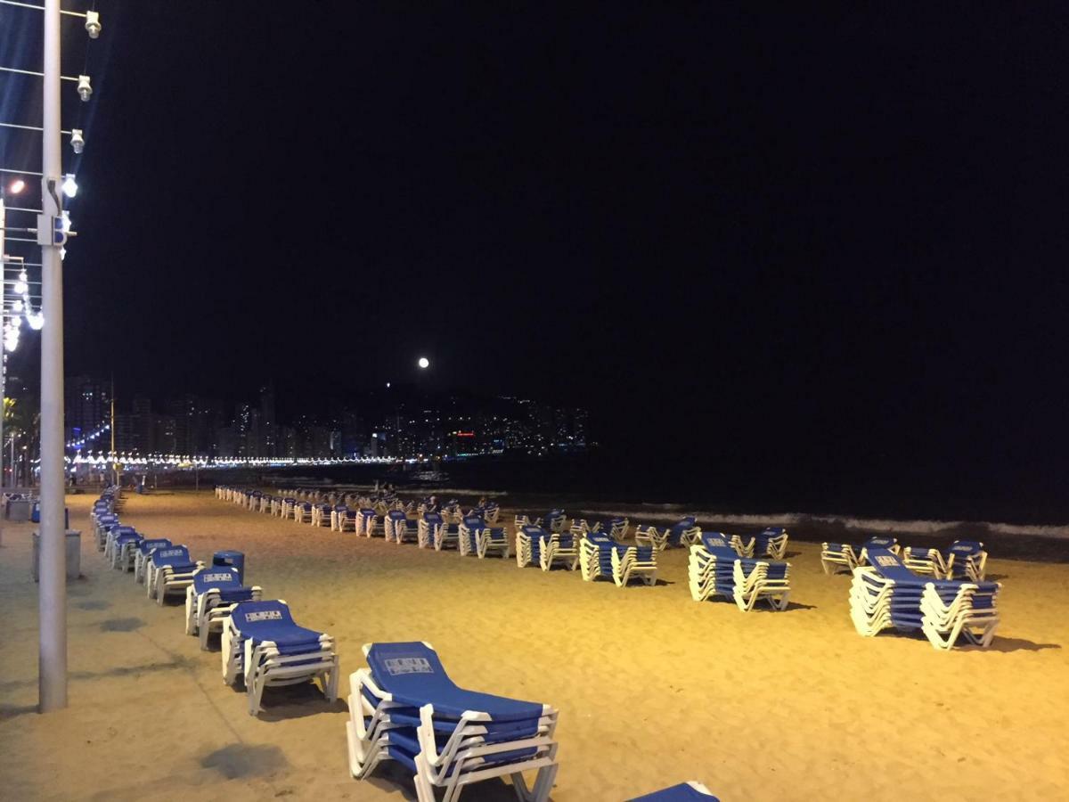 Junto Playa, Gemelos 23 Con 2 Banos Excelente Opcion เบนิดอร์ม ภายนอก รูปภาพ