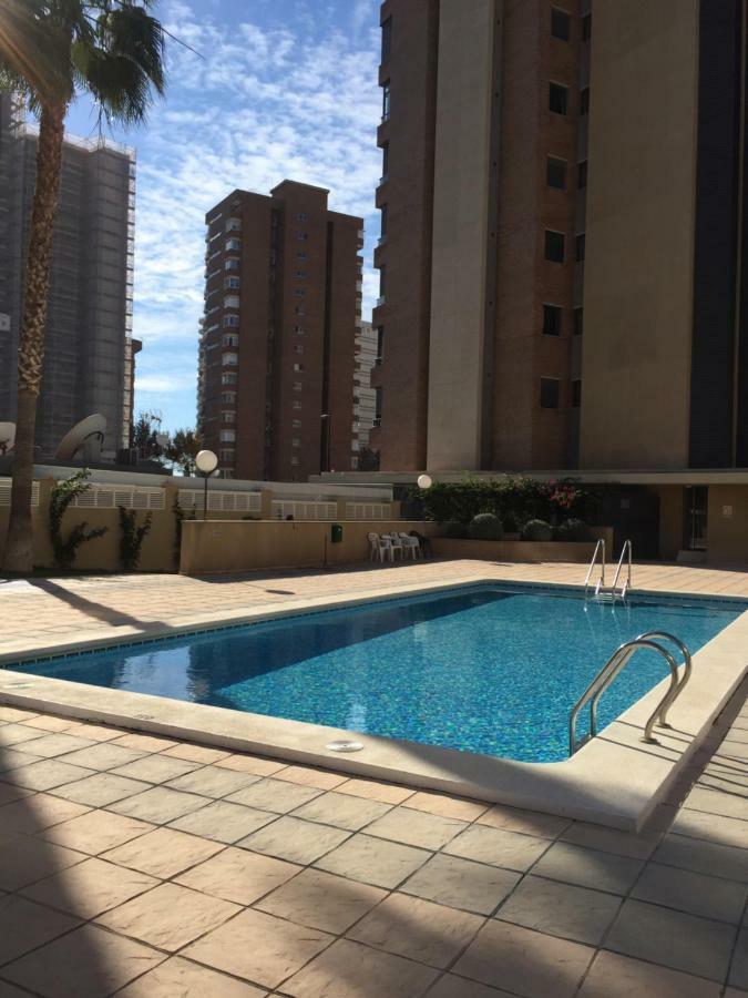 Junto Playa, Gemelos 23 Con 2 Banos Excelente Opcion เบนิดอร์ม ภายนอก รูปภาพ